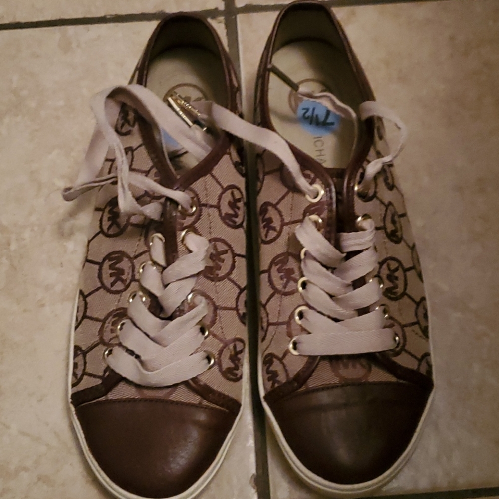 Micheal Kors Women's Shoe